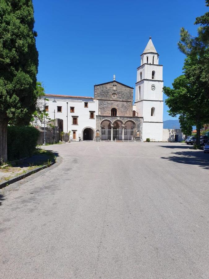 Ospitalita Il Noce Bed & Breakfast Brusciano Dış mekan fotoğraf