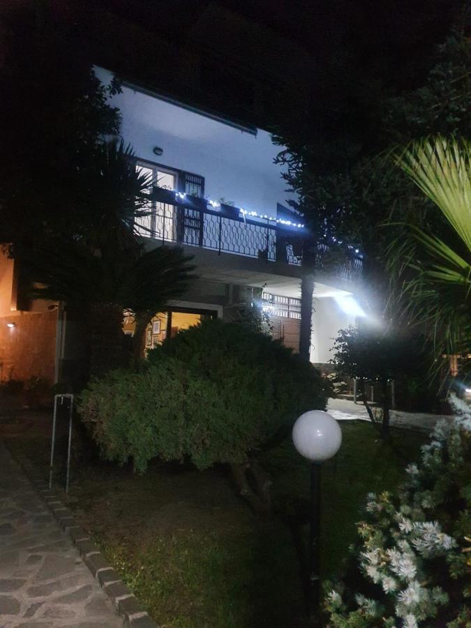 Ospitalita Il Noce Bed & Breakfast Brusciano Dış mekan fotoğraf