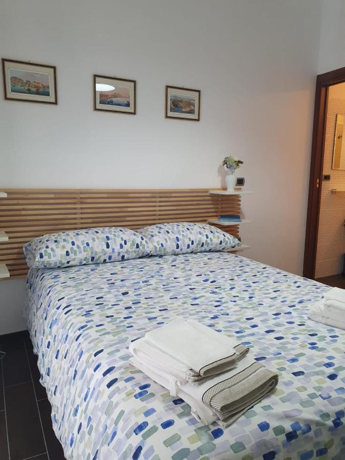 Ospitalita Il Noce Bed & Breakfast Brusciano Dış mekan fotoğraf