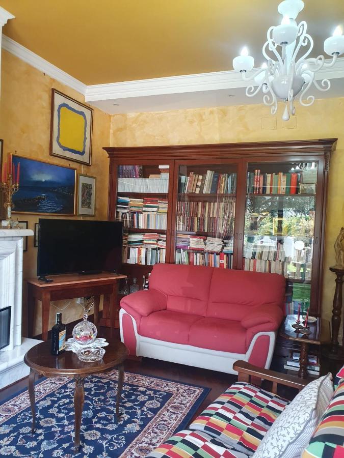 Ospitalita Il Noce Bed & Breakfast Brusciano Dış mekan fotoğraf
