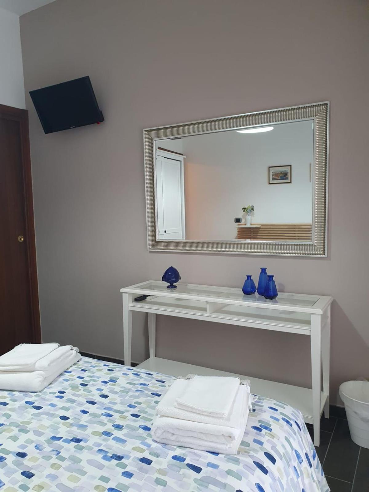 Ospitalita Il Noce Bed & Breakfast Brusciano Dış mekan fotoğraf